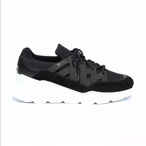 Ps821 black leather platform sneakers